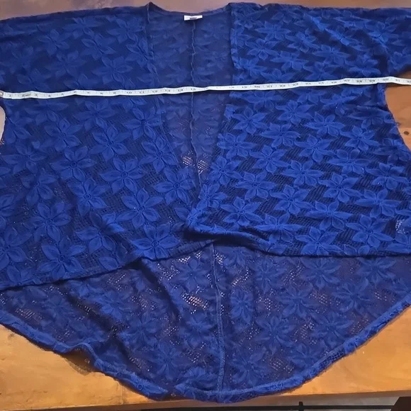 Lularoe Blue Floral Lace Kimono Size Medium - Picture 9 of 10